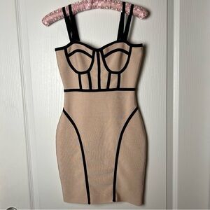 🌼🌼🌼Miss Circle New York blush pink bodycon mini dress, size M🌼🌼🌼
